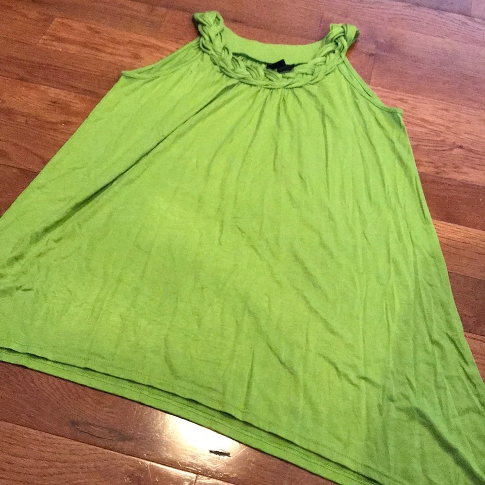 6/$20 NEW Directions asymmetrical tank - Picture 2 of 4